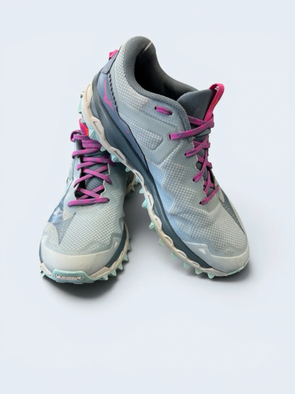 Mizuno Women's Wave Mujin 9 trail running shoes  Size 10